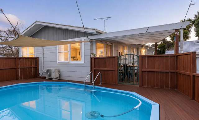 3 Bedrooms Plus 2 Outside Rooms