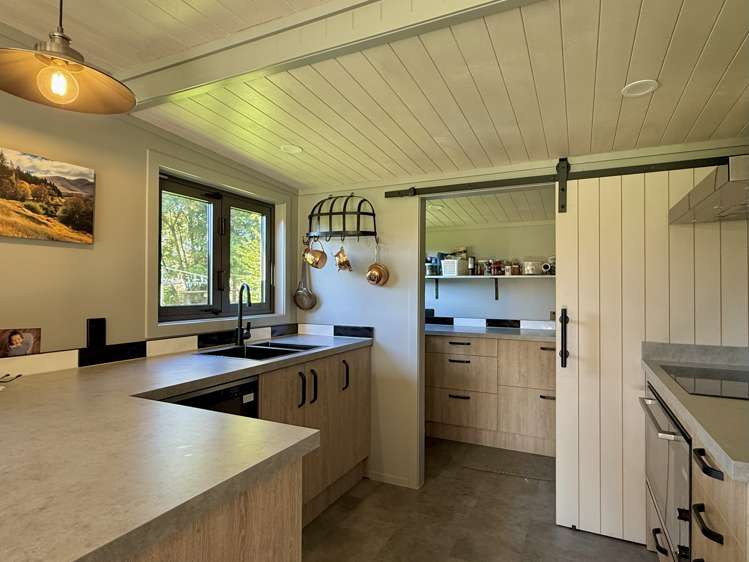 22 Reid Road_2