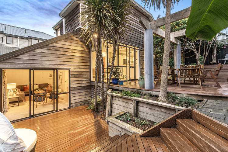 3/25 Shackleton Road Mount Eden Auckland City Houses for Sale