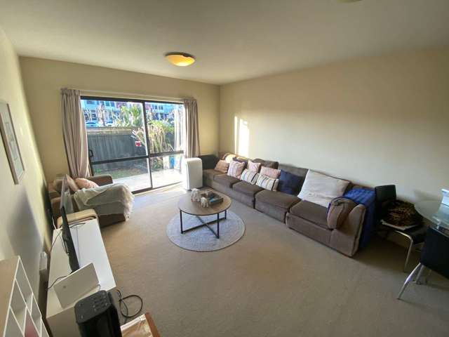 28/21 Armoy Drive East Tamaki_3