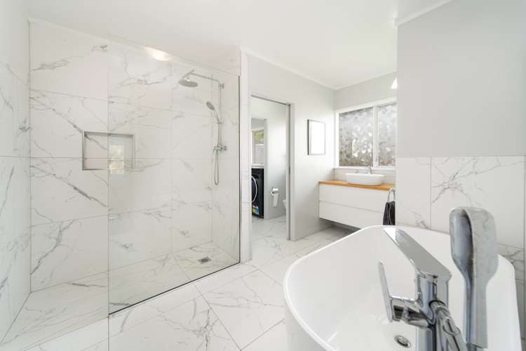 16 Sierra Avenue Kamo_9