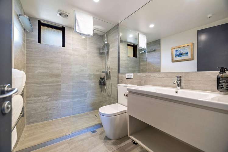 414/7 Adelaide Street Queenstown_6