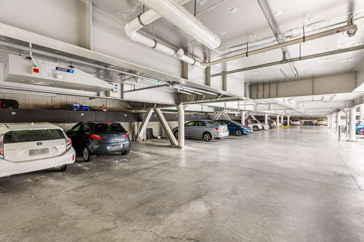 104/25 Bute Road Browns Bay_13