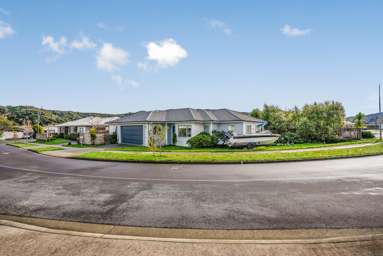 3 Henrietta Maxwell Grove_1