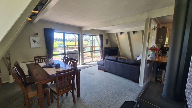 67 Racecourse Avenue_5