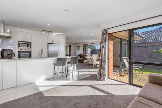 23 Croftview Road Wattle Downs_2