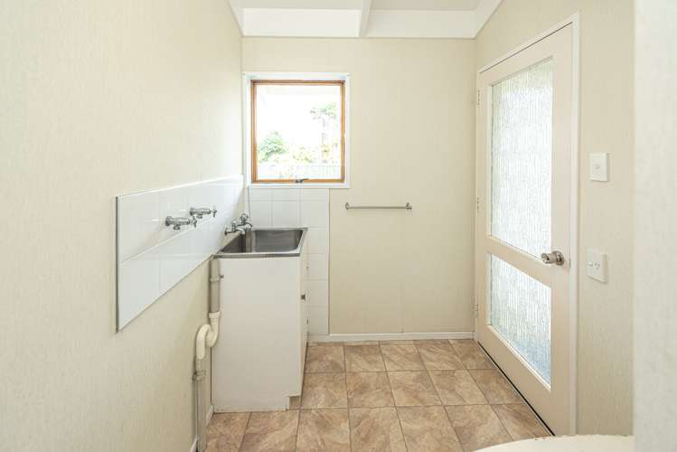 17 Akepiro Place Tawhero_13