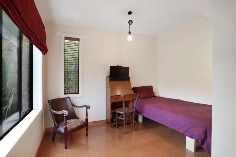 105 Laingholm Drive Laingholm_21