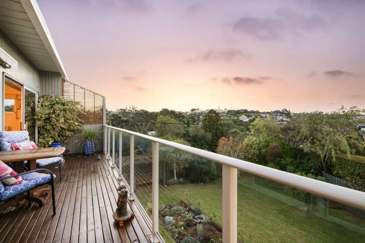 1/47 Eastcliffe Road Castor Bay_8