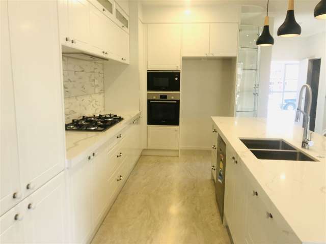 6 Hermitage Street Flat Bush_4