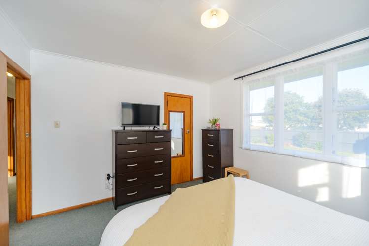 3 Sefton Avenue Highbury_15