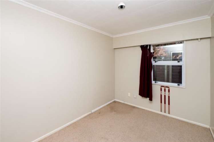 237b South Road Hawera_11