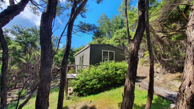 19 Edith Ridge Road Kawau Island_13