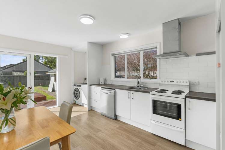 27 Bourne Crescent Papanui_3