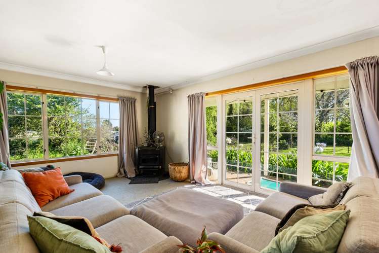 215 Riverbend Road Meeanee_5