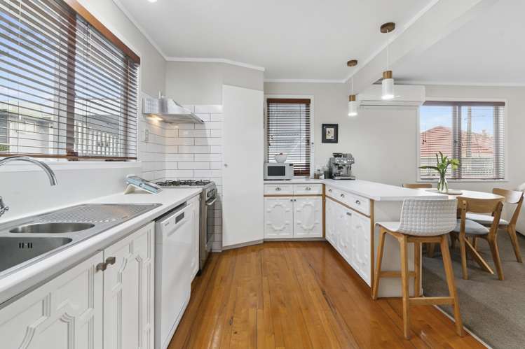 1/17 Merriefield Avenue Forrest Hill_5