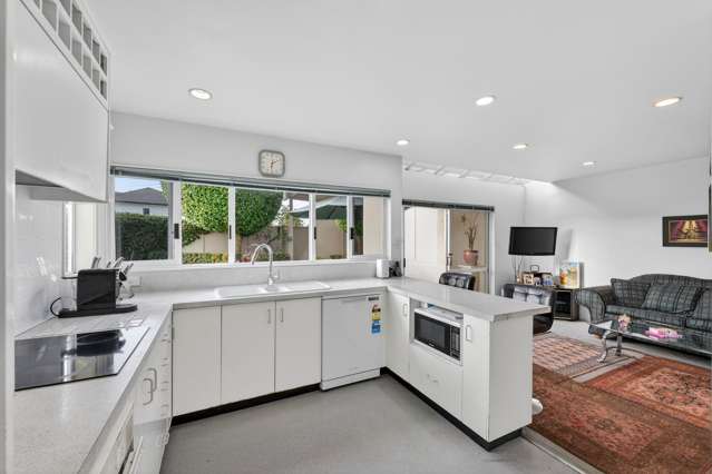 2/176 Upland Road Remuera_4