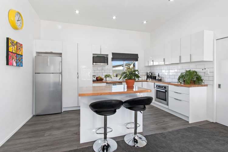 96a Smith Street Woolston_2