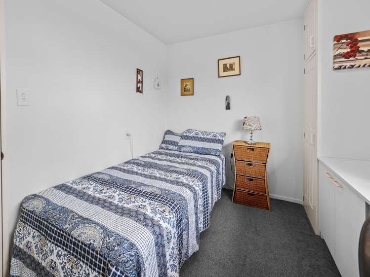 3 Falcon Drive Allenton_20