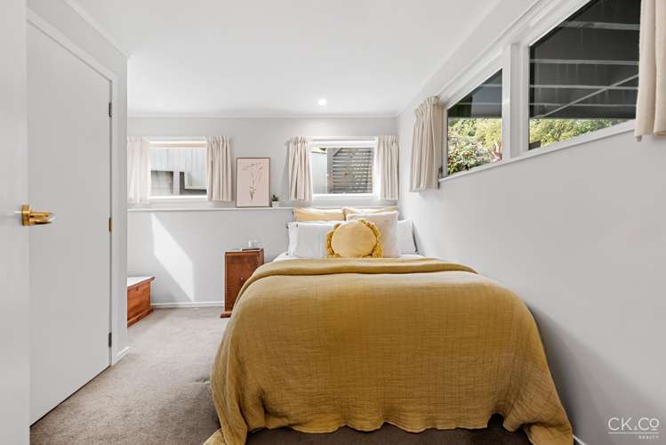 224 Dowse Drive Maungaraki_11