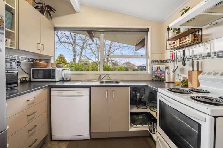 16 Rimuvale Street Pukehangi_7