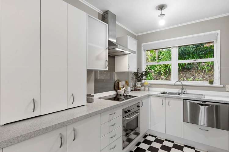 2/45 Vauxhall Road Devonport_11