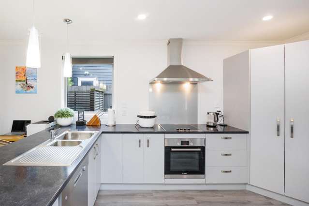 2 Durville Place Kelvin Grove_1