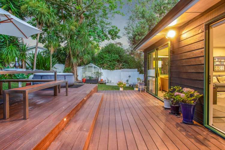 2/15 Killarney Avenue Torbay_2