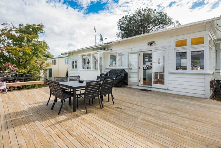 369 Upper Harbour Drive Greenhithe_18