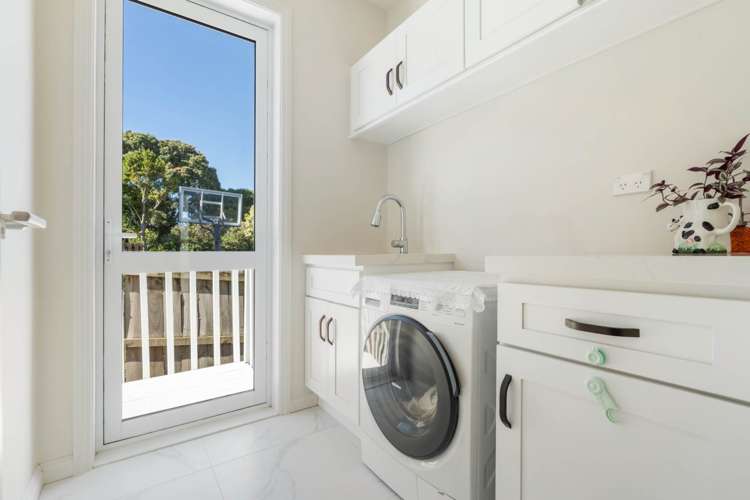 245 Hobsonville Road West Harbour_23