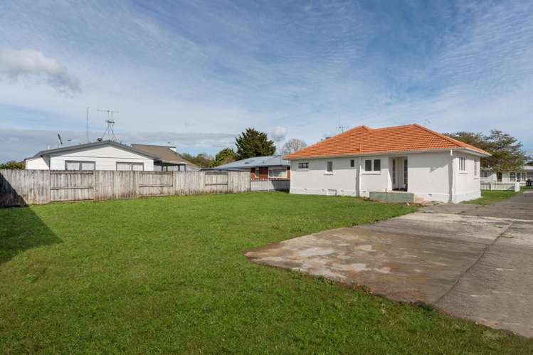 16A Rimu Street Gate Pa_5