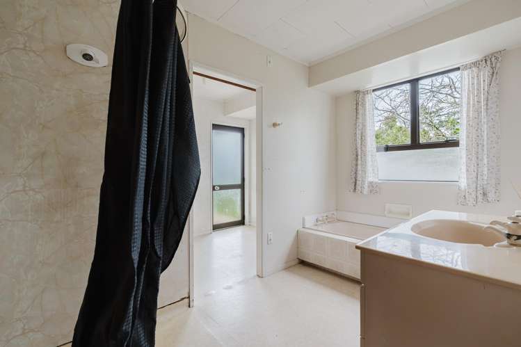 618 Holland Road Eureka_24