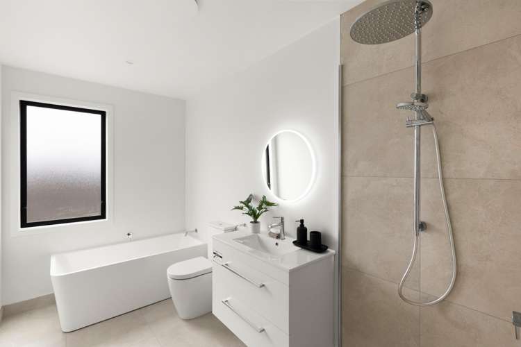 6 Tutira Place Poraiti_10