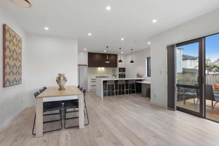 8 Paitry Place Swanson_5