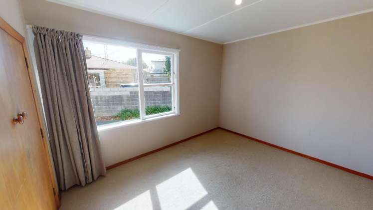 98 Highbury Avenue Highbury_11