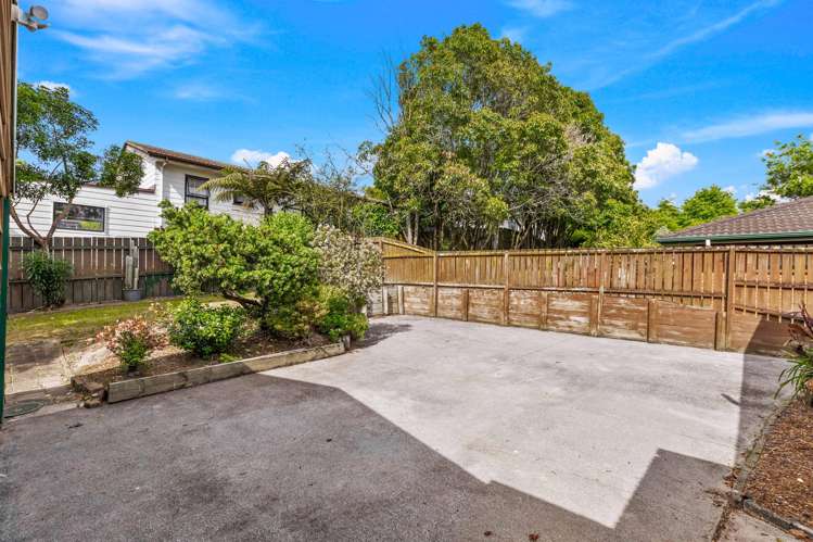 82 Kamara Road Glen Eden_18