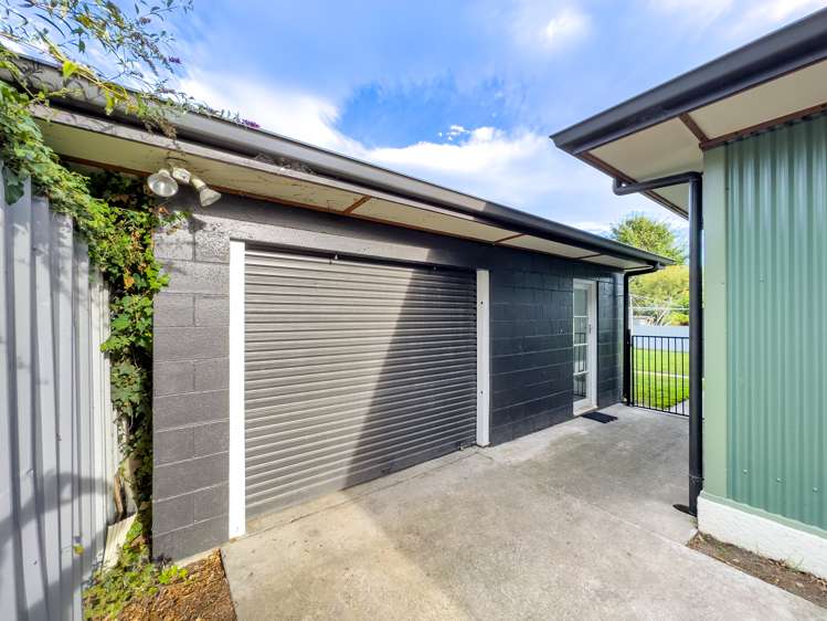 14 Edinburgh Crescent Redwoodtown_22