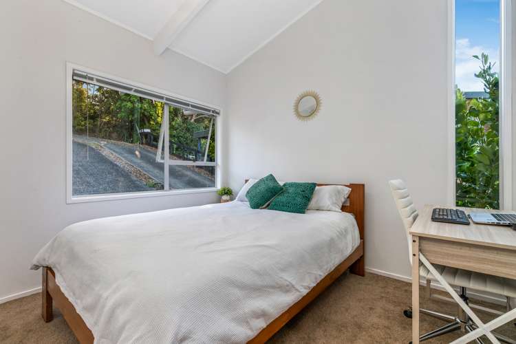 25 Duncansby Road Stanmore Bay_18