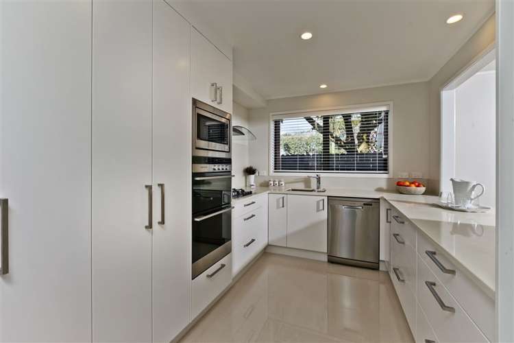 2/4 Holiday Road Milford_10