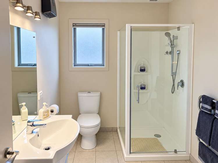 187 Aubrey Road Wānaka_18