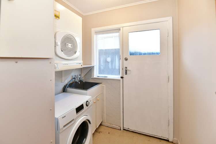 11a Springs Road Parakai_10