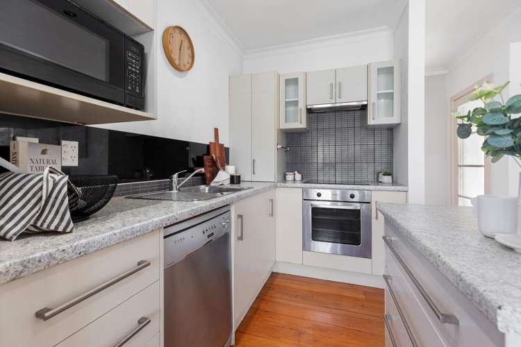 192 Sixteenth Avenue Tauranga South_10