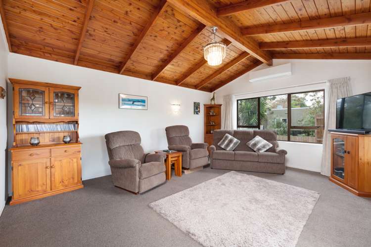 40 Kauri Road Stanmore Bay_15