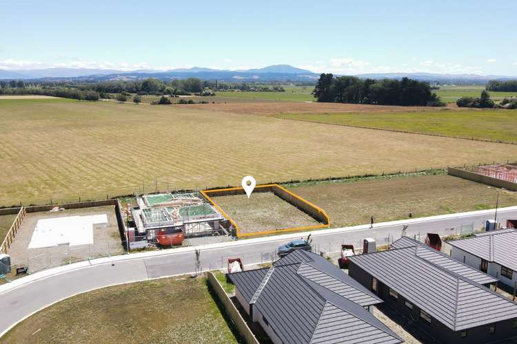 21 Mehrtens Crescent Woodend_3