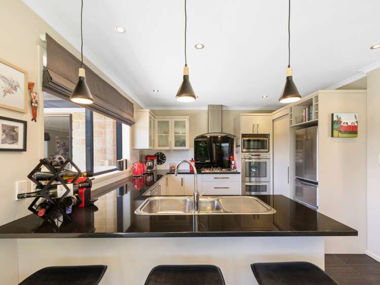 3 Kensington Place Springlands_4