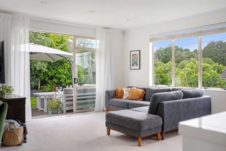 5 Hawkdun Drive Flat Bush_14