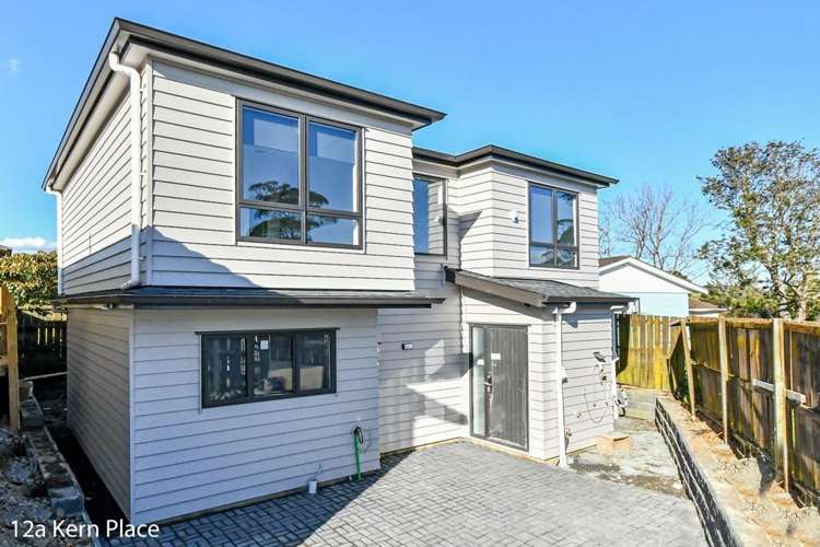 12a Kern Place 10686_1