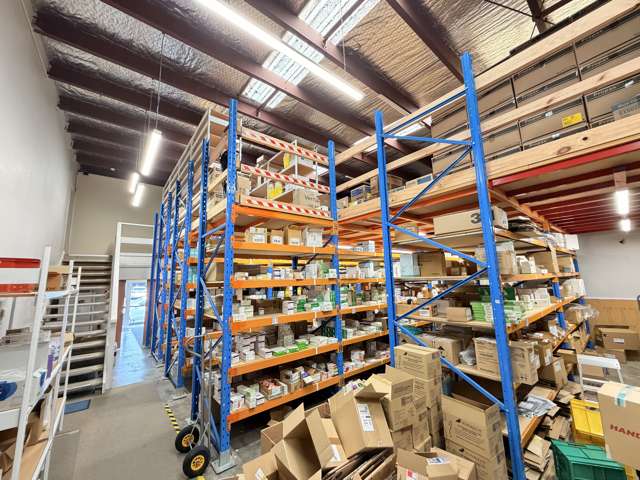 4 and 5/110 Whakatiki Street Trentham_3