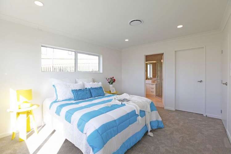 6 Drover Close Flat Bush_13