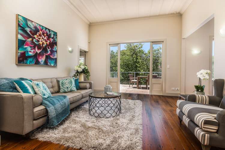 24 Queens Parade Devonport_11